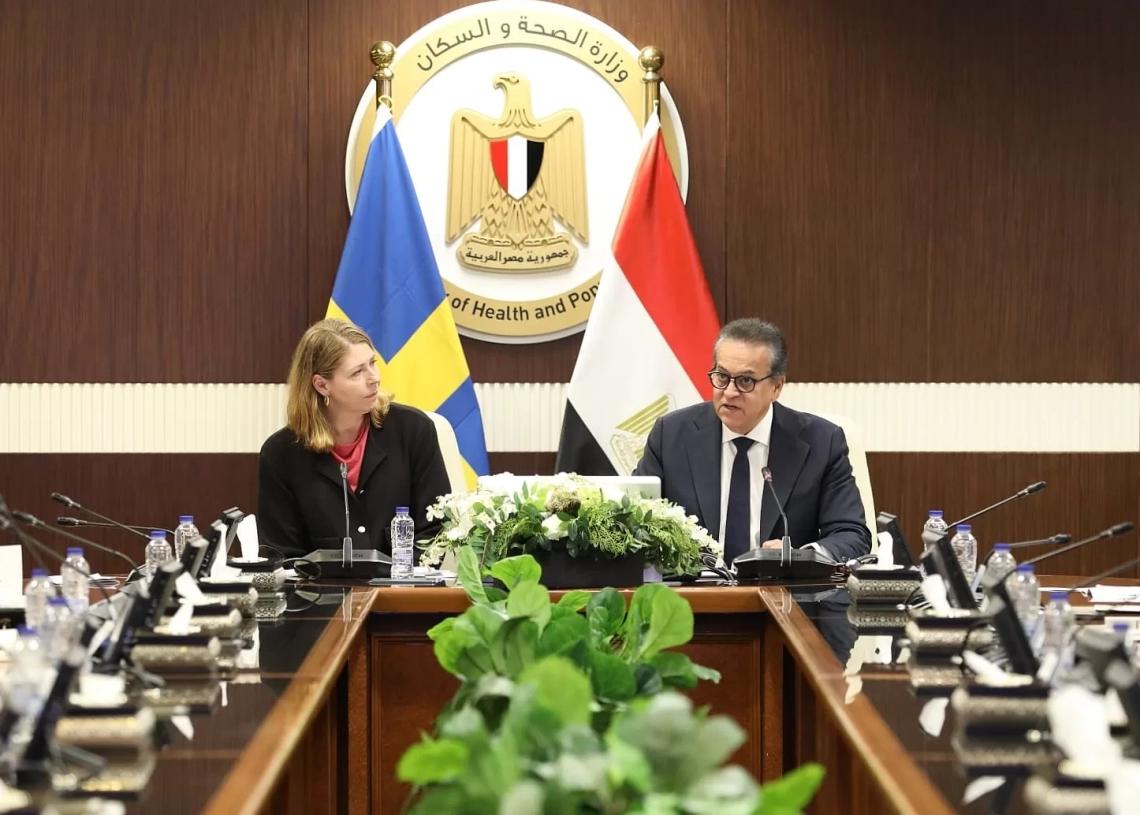وزير الصحة بحث مع وفد الشركات السويدية تعزيز الشراكات الاستراتيجية في القطاع الصحي 19 - جريدة المساء