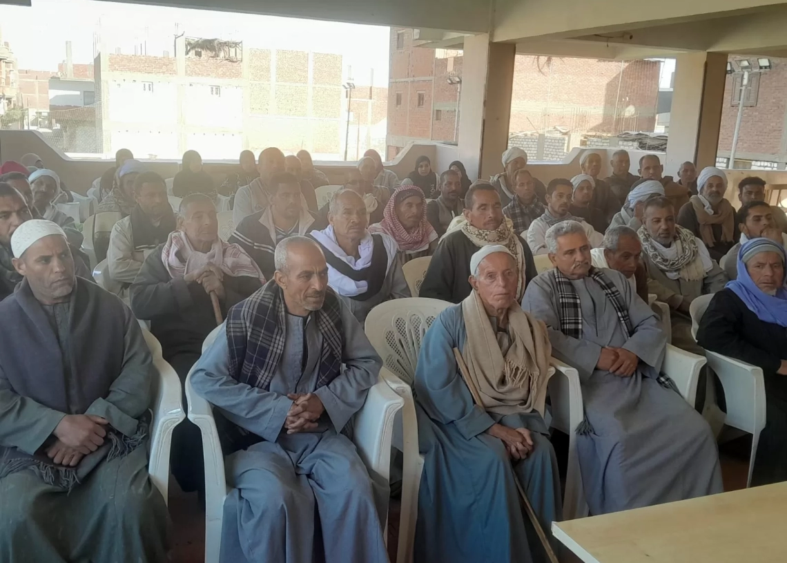 "الزراعة" توسيع قاعدة الزراعة التعاقدية وتأمين تسويق المحاصيل الزيتية بالمنيا 17 - جريدة المساء