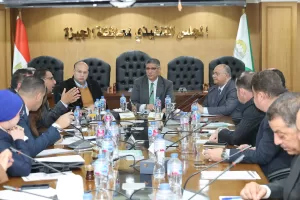 محافظ الجيزة يلتقي عدد من نواب البرلمان .. لمناقشة خطط العمل ببعض الدوائر 19 - جريدة المساء