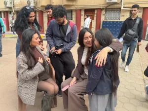 الصور الأولى لبسمة داود وياسمين كامل من كواليس "أب ولكن" 23 - جريدة المساء