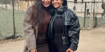 الصور الأولى لبسمة داود والمخرجة ياسمين أحمد كامل من كواليس "أب ولكن" 1 - جريدة المساء