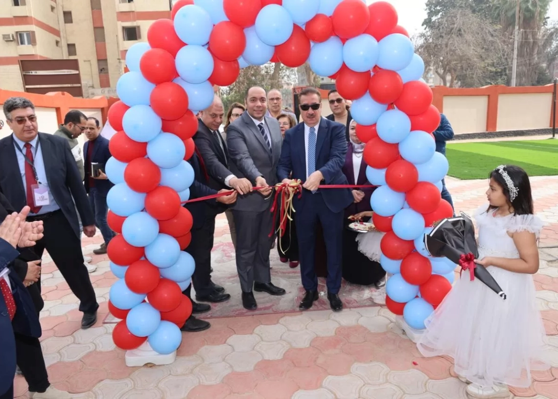 باستثمارات 102مليون جنيه..«أبو ليمون» يفتتح المدرستين الدولية IPS واليابانية الجديدة بشبين الكوم 19 - جريدة المساء