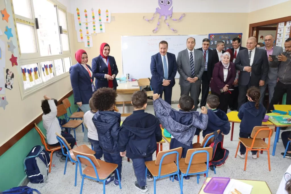 باستثمارات 102مليون جنيه..«أبو ليمون» يفتتح المدرستين الدولية IPS واليابانية الجديدة بشبين الكوم 23 - جريدة المساء