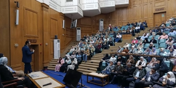 الصحة : تنفيذ البرنامج التدريبي المتقدم في أمراض الكُلى بمشاركة أطباء من جميع المحافظات 1 - جريدة المساء