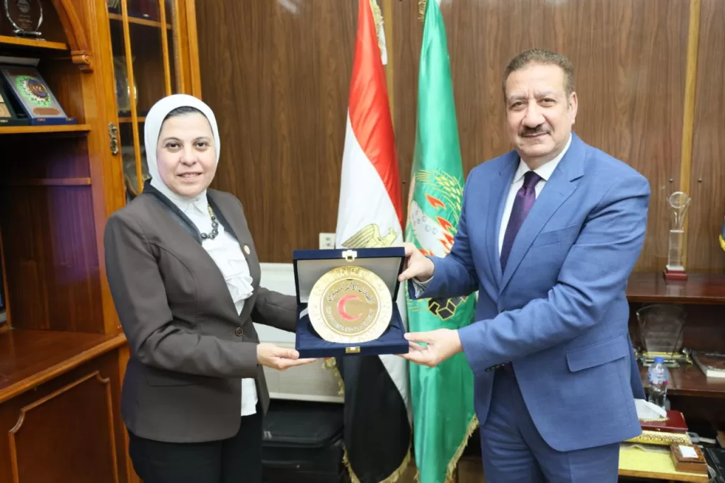 قوافل طبية و مساعدات للأسر المتضررة من فيضانات النيل.. بالمنوفية 37 - جريدة المساء