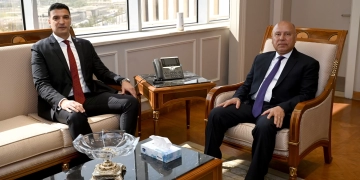 وزير الصناعة يؤكد حرصه على النهوض بكافة ملفات التنمية الصناعية 9 - جريدة المساء