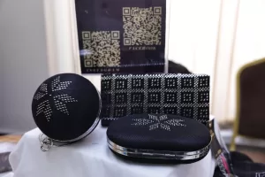 أمل عمار تتفقد معرض مشروعات رائدات الأعمال 29 - جريدة المساء