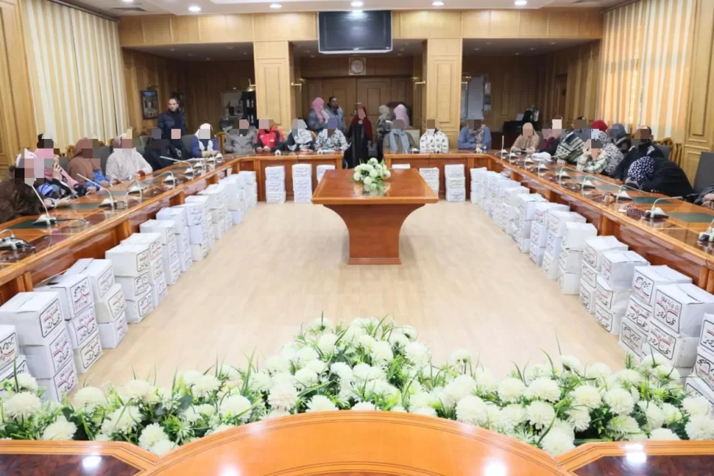 تزامناً مع حلول شهر رمضان الكريم..«نصف مليون جنيه» مساعدات مالية و مواد غذائية لــ 60 من الأسر الأولى بالرعاية..بالمنوفية 21 - جريدة المساء