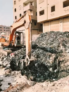 تحولت إلي محور مروري.. محافظ الجيزة يتابع أعمال تطهير وإحلال ترعة الحفرية بالبراجيل 21 - جريدة المساء