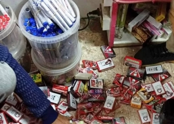 محافظ أسوان : يشدد لتطبيق قرار حظر الألعاب النارية حفاظاً على أمن وسلامة مواطنى أسوان وزائريها . 21 - جريدة المساء