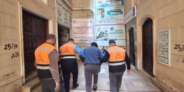 فريق التدخل السريع ينقذ طفلة وخمسة مسنين بلا مأوى 10 - جريدة المساء فريق التدخل السريع ينقذ طفلة وخمسة مسنين بلا مأوى 9 - جريدة المساء