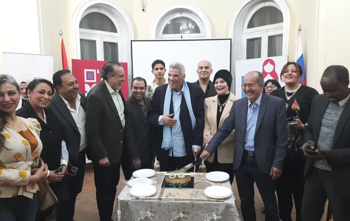 ليلة تكريم إبداع الأديب إبراهيم عبد المجيد في المركز الروسي 19 - جريدة المساء