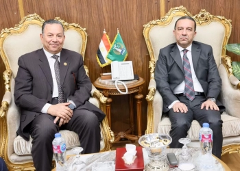 محافظ المنوفية يلتقي رئيسى جامعتي الدلتا التكنولوجية بقويسنا و المنصورة الجديدة.. لتهنئته بمنصبه الجديد 25 - جريدة المساء