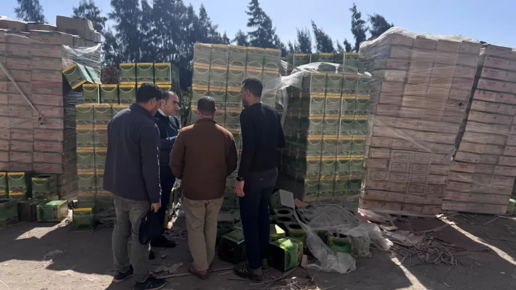 ضبط 1.5طن زيت مجهول المصدر و 23 ألف عبوة سمن نباتي..بالمنوفية 22 - جريدة المساء