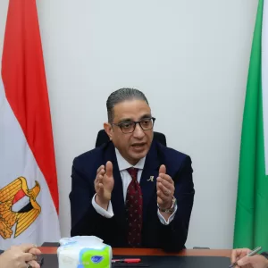 محافظ الجيزة يعقد لقاءً عاجلًا لرفع مستوى النظافة بكرداسة 21 - جريدة المساء