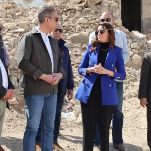 محافظ الجيزة يتفقد منطقة نزلة السمان لمتابعة مشروعات التطوير بمحيط الأهرامات 75 - جريدة المساء