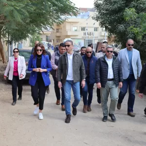 محافظ الجيزة يتفقد منطقة نزلة السمان لمتابعة مشروعات التطوير بمحيط الأهرامات 69 - جريدة المساء