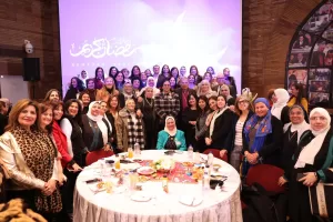 أمل عمار خلال ندوة «معًا بالوعي نحميها - تمكين المرأة قضية وطن.. والوعي خط الدفاع الأول عن المجتمع 25 - جريدة المساء