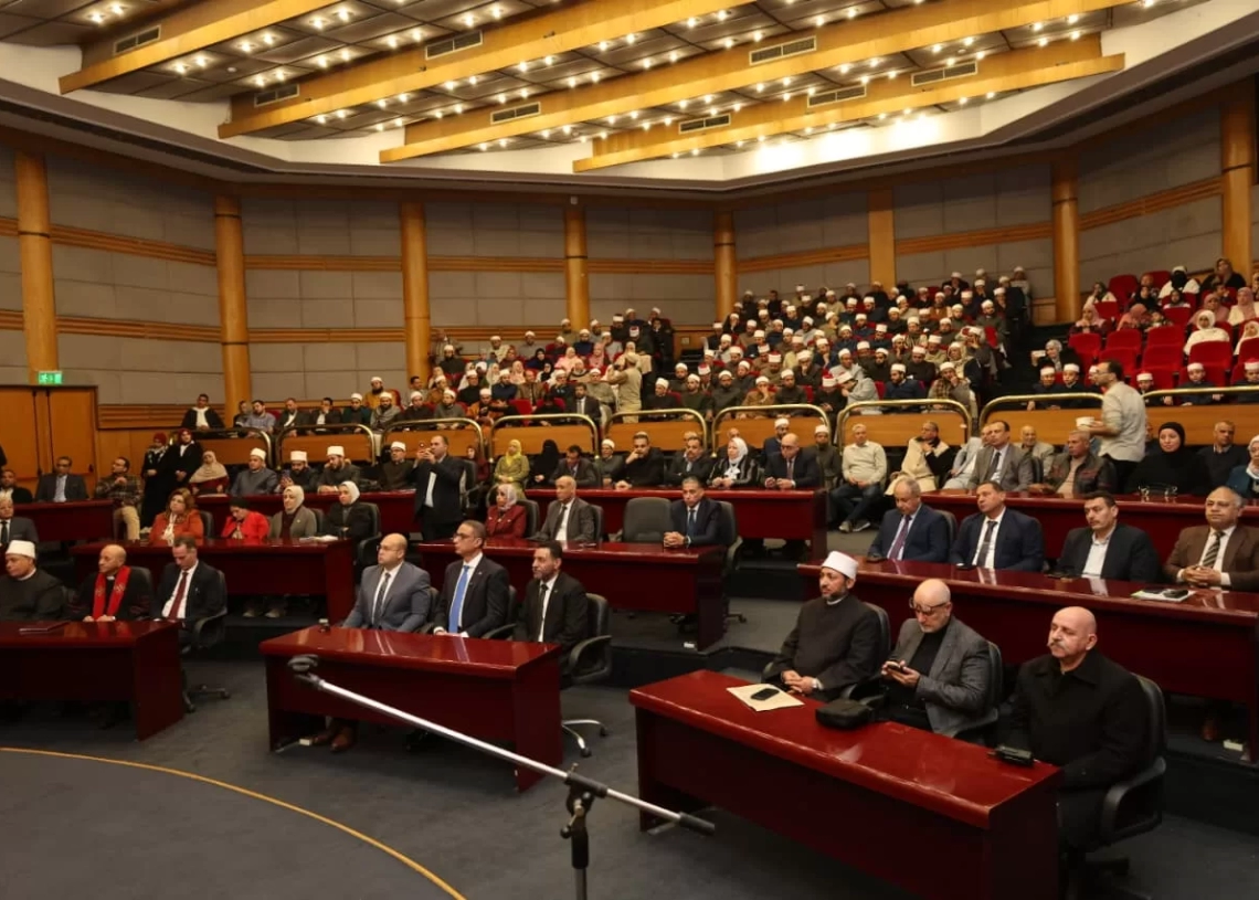 محافظ الجيزة يشهد احتفالية الذكرى 1086 لتأسيس الجامع الأزهر 19 - جريدة المساء