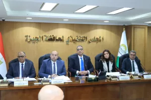 محافظ الجيزة بحث خطة الارتقاء بالخدمات وتلبية احتياجات المواطنين 19 - جريدة المساء