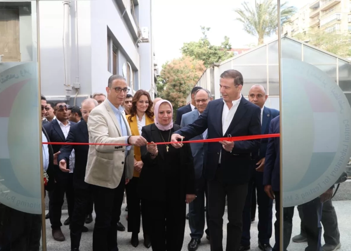 وزير الزراعة ومحافظ الجيزة يفتتحان المعمل المركزي لفحص ومراقبة وتصدير البطاطس 19 - جريدة المساء