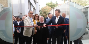 وزير الزراعة ومحافظ الجيزة يفتتحان المعمل المركزي لفحص ومراقبة وتصدير البطاطس 1 - جريدة المساء