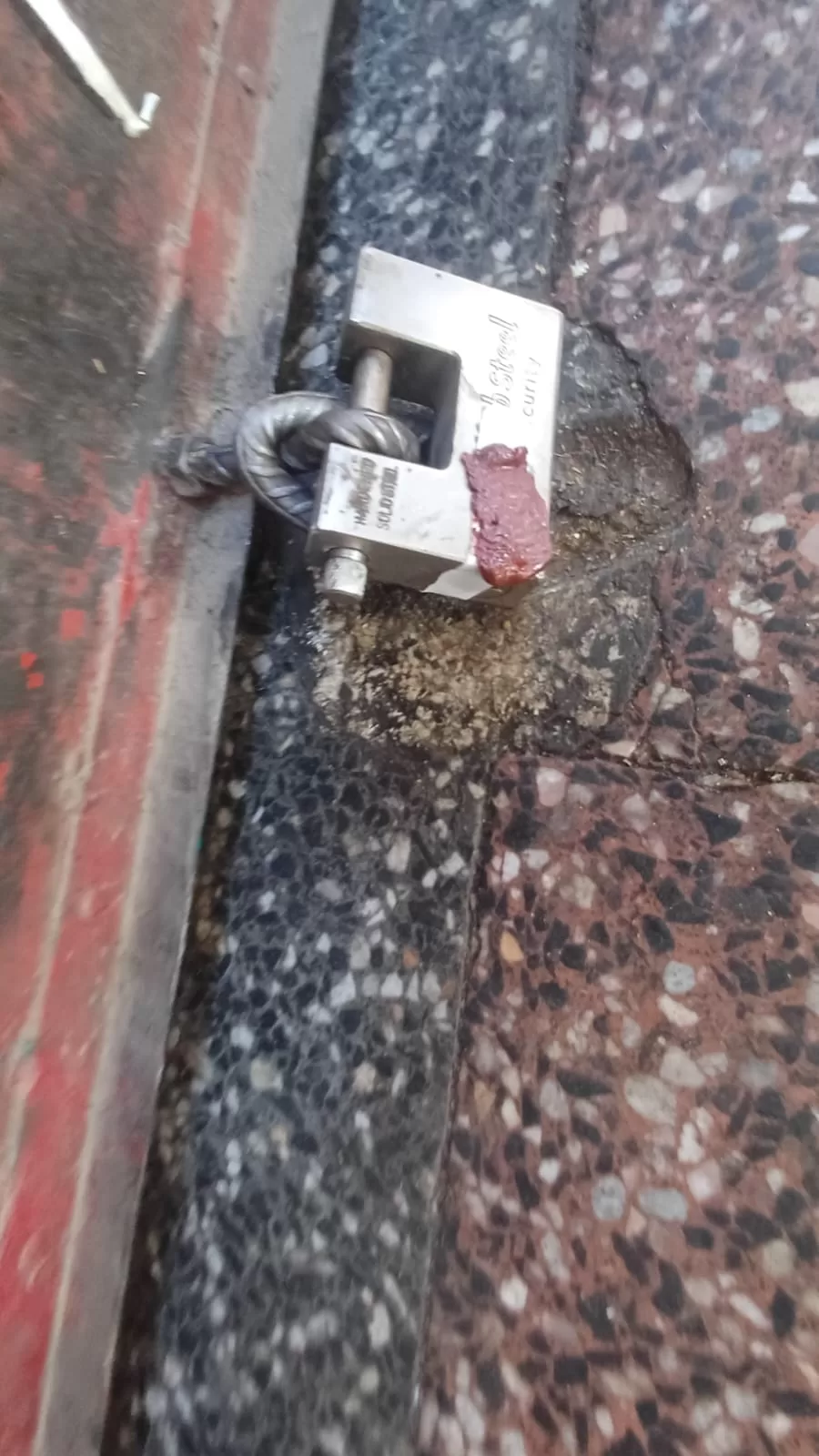 غلق وتشميع 8 محال وتوجيه 50 إنذارًا لمخالفين خلال حملة مكثفة بنجع حمادي 35 - جريدة المساء