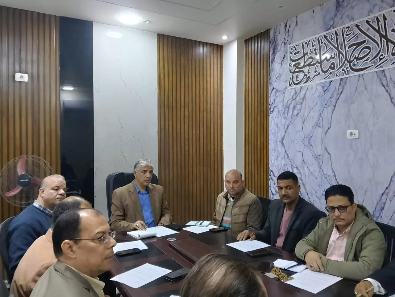 وكيل تعليم قنا يعقد اجتماعًا مع مسؤولي العلاقات العامة بالإدارات التعليمية 51 - جريدة المساء