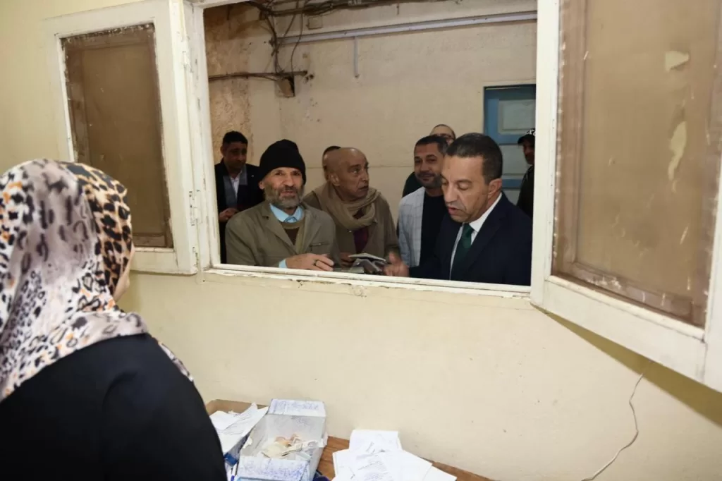 استياء محافظ المنوفية من سوء تنظيم الخدمة بعيادة التأمين الصحي.. بغرب شبين 20 - جريدة المساء