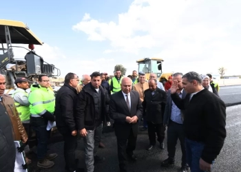 وزير النقل يتفقد مواقع العمل بمشروع إنشاء طريق حر شرق الرياح التوفيقي 19 - جريدة المساء