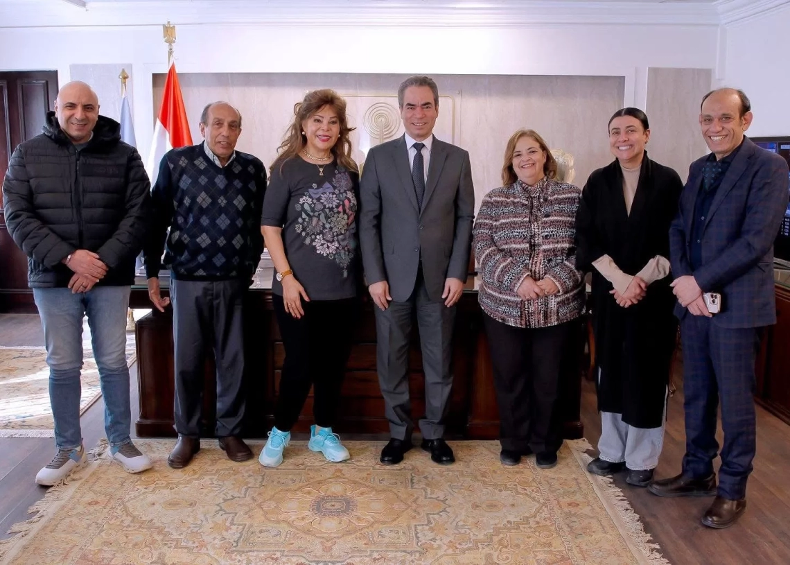 صفاء أبو السعود وأحمد صيام ونشوي مصطفي فى (أوضتين وصالة) علي الإذاعة المصرية 19 - جريدة المساء