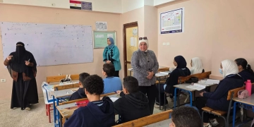 وكيلة تعليم الشروق تواصل الجولات المكثفة لمتابعة انتظام الدراسة 2 - جريدة المساء وكيلة تعليم الشروق تواصل الجولات المكثفة لمتابعة انتظام الدراسة 1 - جريدة المساء