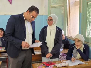 جولة ميدانية لتعزيز الانضباط وجودة التعليم بمدرستين 25 - جريدة المساء