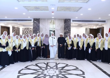 الأزهر يكرم طلاب معهد الشفاء الإسلامي بإندونيسيا 23 - جريدة المساء