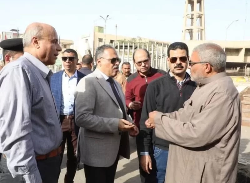 محافظ الشرقية يقود حملة مكبرة لرفع الإشغالات ببلبيس 19 - جريدة المساء