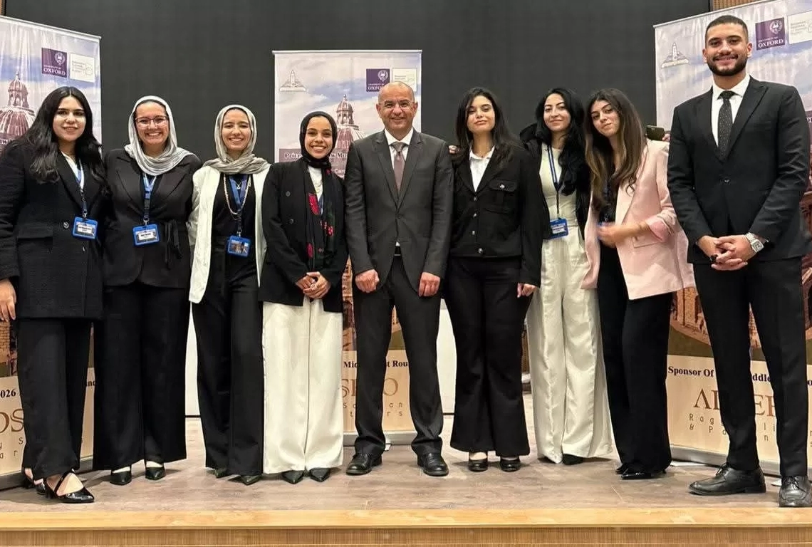 عين شمس الثاني إقليميا.. وتتأهل لنهائيات مسابقة "أكسفورد" 19 - جريدة المساء