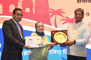 المؤتمر الأفريقي للغة الهندية يكرم د.رانيا فوزي 22 - جريدة المساء المؤتمر الأفريقي للغة الهندية يكرم د.رانيا فوزي 21 - جريدة المساء