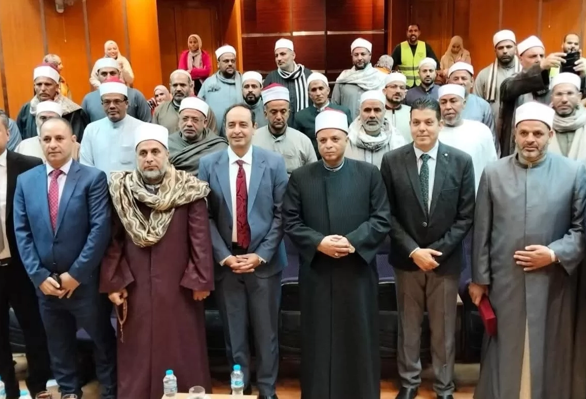 بحضور مدير صندوق مكافحة الإدمان.. تكريم أئمة الشرقية في ندوة كبرى لتعزيز الوعي بمخاطر التعاطي 19 - جريدة المساء بحضور مدير صندوق مكافحة الإدمان.. تكريم أئمة الشرقية في ندوة كبرى لتعزيز الوعي بمخاطر التعاطي 18 - جريدة المساء