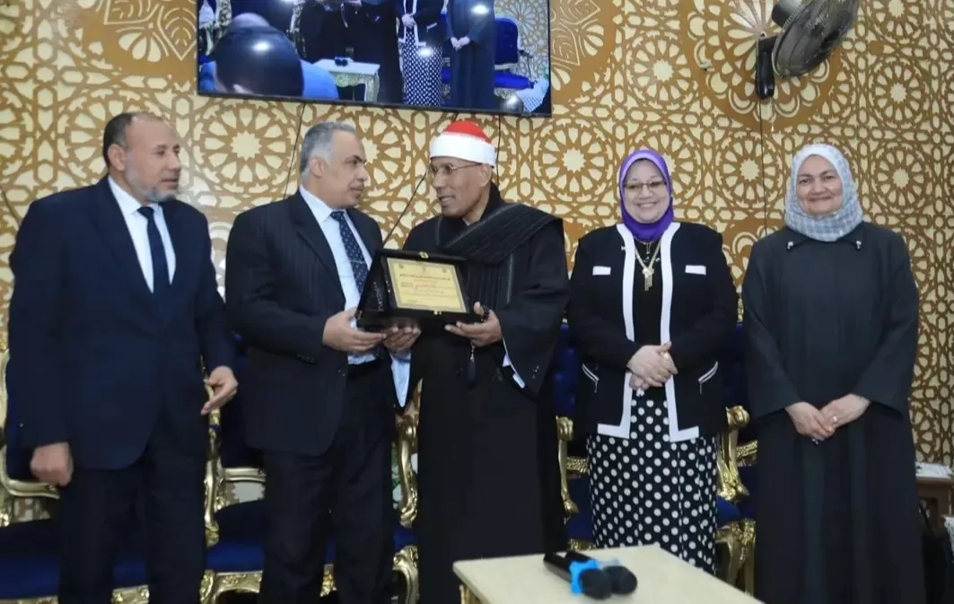 مستشارة شيخ الأزهر تشهد مؤتمر كلية الدراسات الإسلامية بالزقازيق 20 - جريدة المساء مستشارة شيخ الأزهر تشهد مؤتمر كلية الدراسات الإسلامية بالزقازيق 19 - جريدة المساء