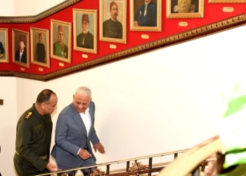 القوات المسلحة تجرى مراسم تسليم وتسلم القيادة فى تقليد عسكرى أصيل 25 - جريدة المساء