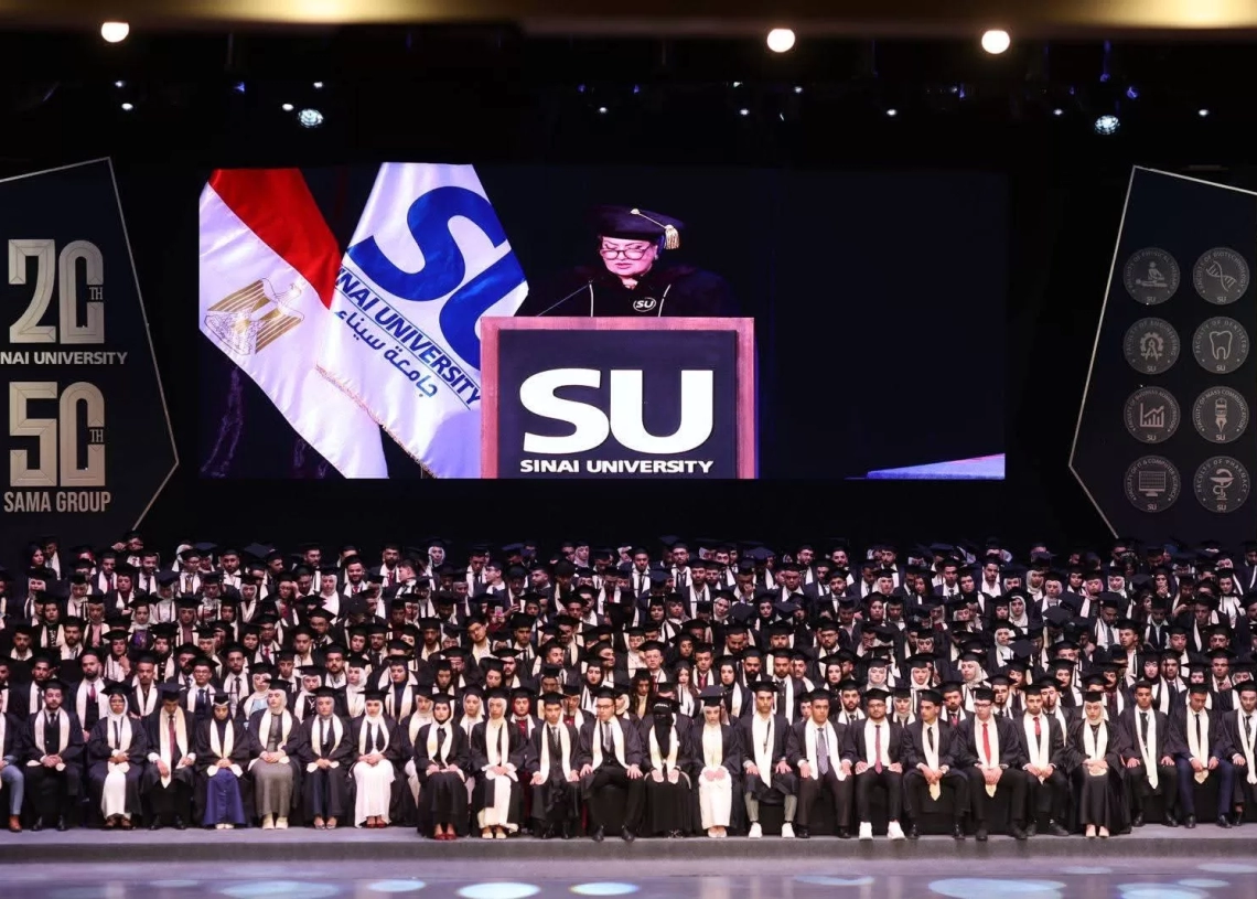 جامعة سيناء تحتفل بتخريج دفعة 2025 والوصول إلى 70 ألف منحة دراسية كلية وجزئية 19 - جريدة المساء