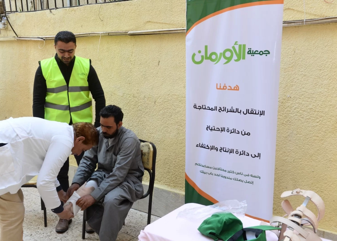 (7) أجهزة تعويضية وسماعات طبية مجانًا لذوى الهمم فى سوهاج 19 - جريدة المساء