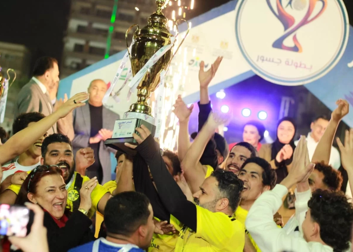 اختتام فعاليات النسخة الثانية لبطولة جسور الرمضانية لكرة القدم 20 - جريدة المساء اختتام فعاليات النسخة الثانية لبطولة جسور الرمضانية لكرة القدم 19 - جريدة المساء