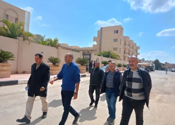 استمرار الجولات الميدانية لمتابعة أعمال التطوير بمدينة الشروق 55 - جريدة المساء