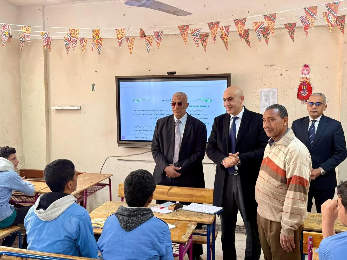وزير التعليم يواصل جولته في قنا لمتابعة العملية التعليمية في مدارس قوص 83 - جريدة المساء وزير التعليم يواصل جولته في قنا لمتابعة العملية التعليمية في مدارس قوص 82 - جريدة المساء