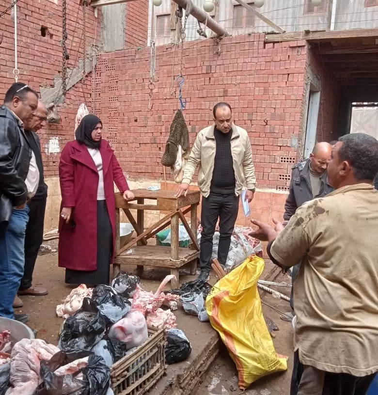 ضبط لحوم فاسدة داخل سلخانة غير مرخصة.. بسرس الليان 34 - جريدة المساء