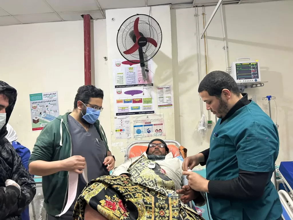 فى استجابة فورية..نقل مسن