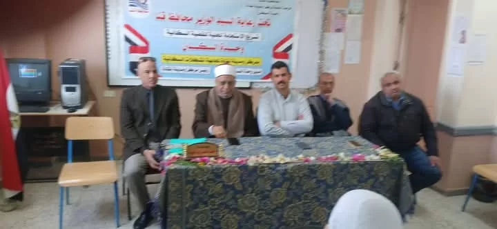 “صحتك تهمنا” ندوة بفصول الأوسط قمولا الثانوية بنقادة 63 - جريدة المساء