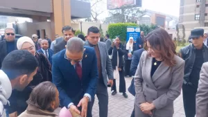 بالتعاون مع «صنّاع الخير».. محافظ الجيزة يسلّم ٢٧ كرسيًا متحركًا وأجهزة تعويضية لذوي الهمم 26 - جريدة المساء