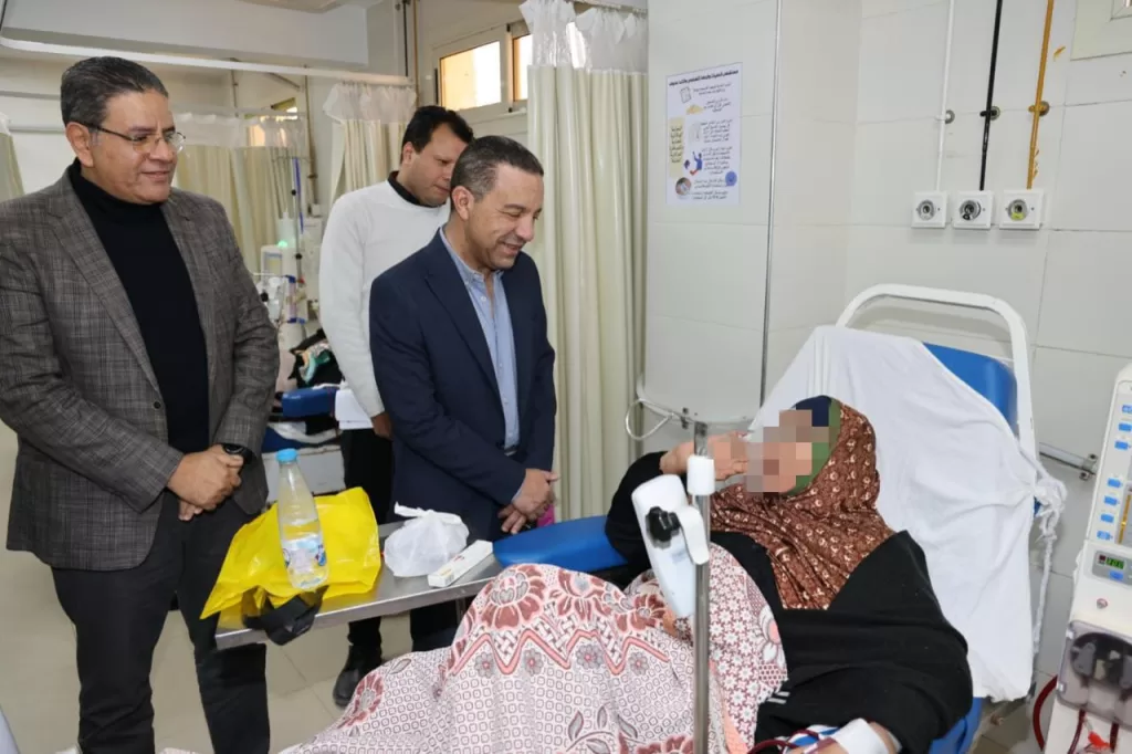 «الغريب» يتفقد إنشاءات معهد أورام منوف باستثمارات 2 مليار جنيه 21 - جريدة المساء